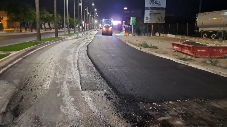 El Ayuntamiento de Utrera finaliza el primer Plan de Asfaltado de El Torno