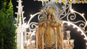 La devoción a Nuestra Señora de las Nieves reunió la semana pasada a miles de vecinos de Los Palacios y Villafranca