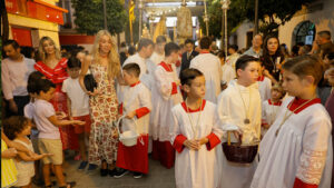 La devoción a Nuestra Señora de las Nieves reunió la semana pasada a miles de vecinos de Los Palacios y Villafranca