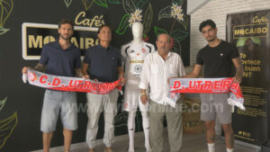 El C.D. Utrera arranca la temporada con la presentación de nuevas equipaciones, fichajes y el patrocinio de empresas locales