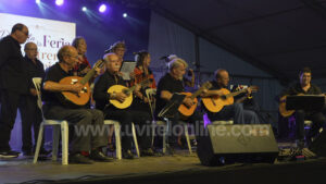 La Cena del Pescaíto reunió un año más a mayores y pensionistas en una noche cargada de música en directo