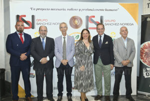 RAÍCES llena el Enrique de la Cuadra y une a Utrera y Los Palacios en una noche para recordar
